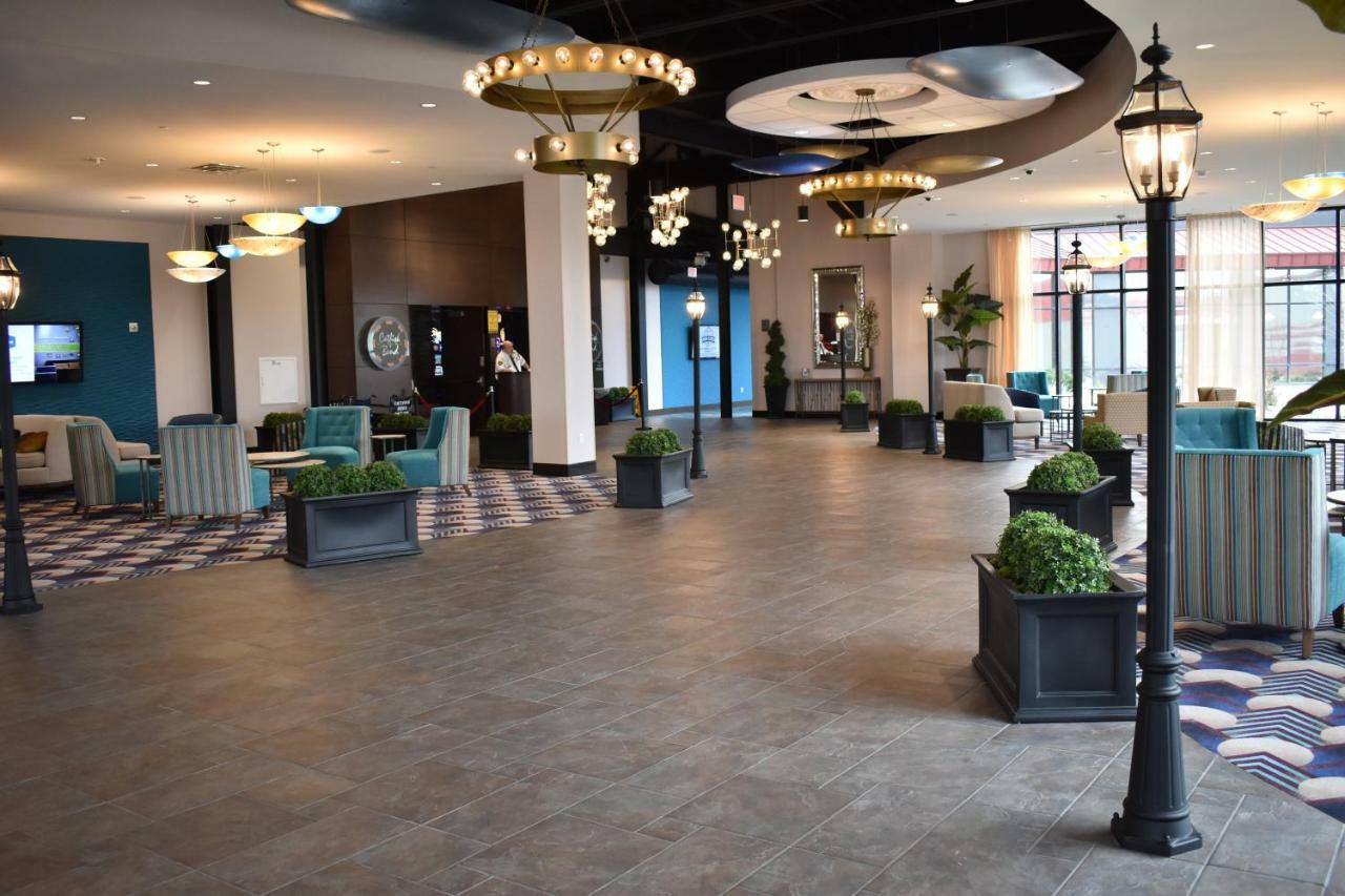 The Catfish Bend Inn & Spa Burlington Exterior photo